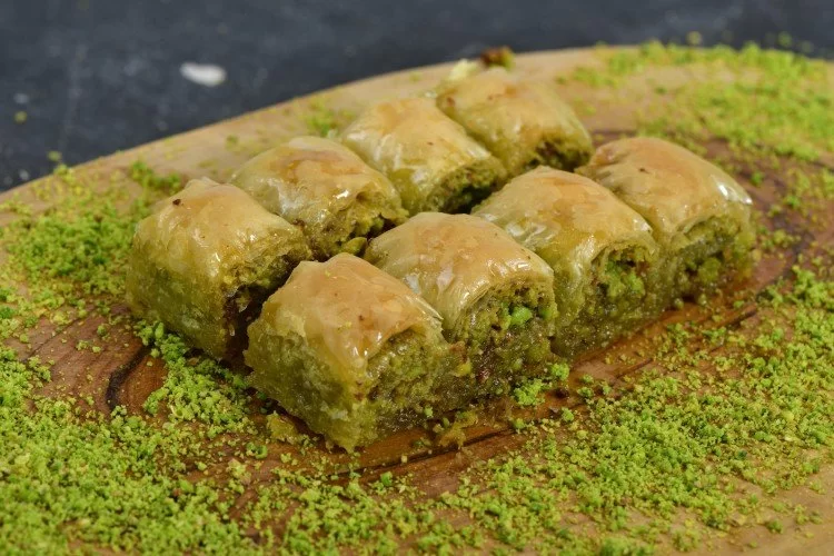 Fıstıklı Özel Fıstıklı Özel